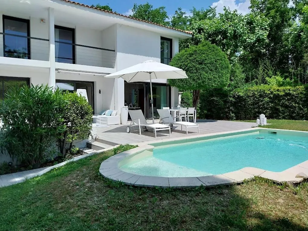 Villa Cote Sud Awinion 0*,